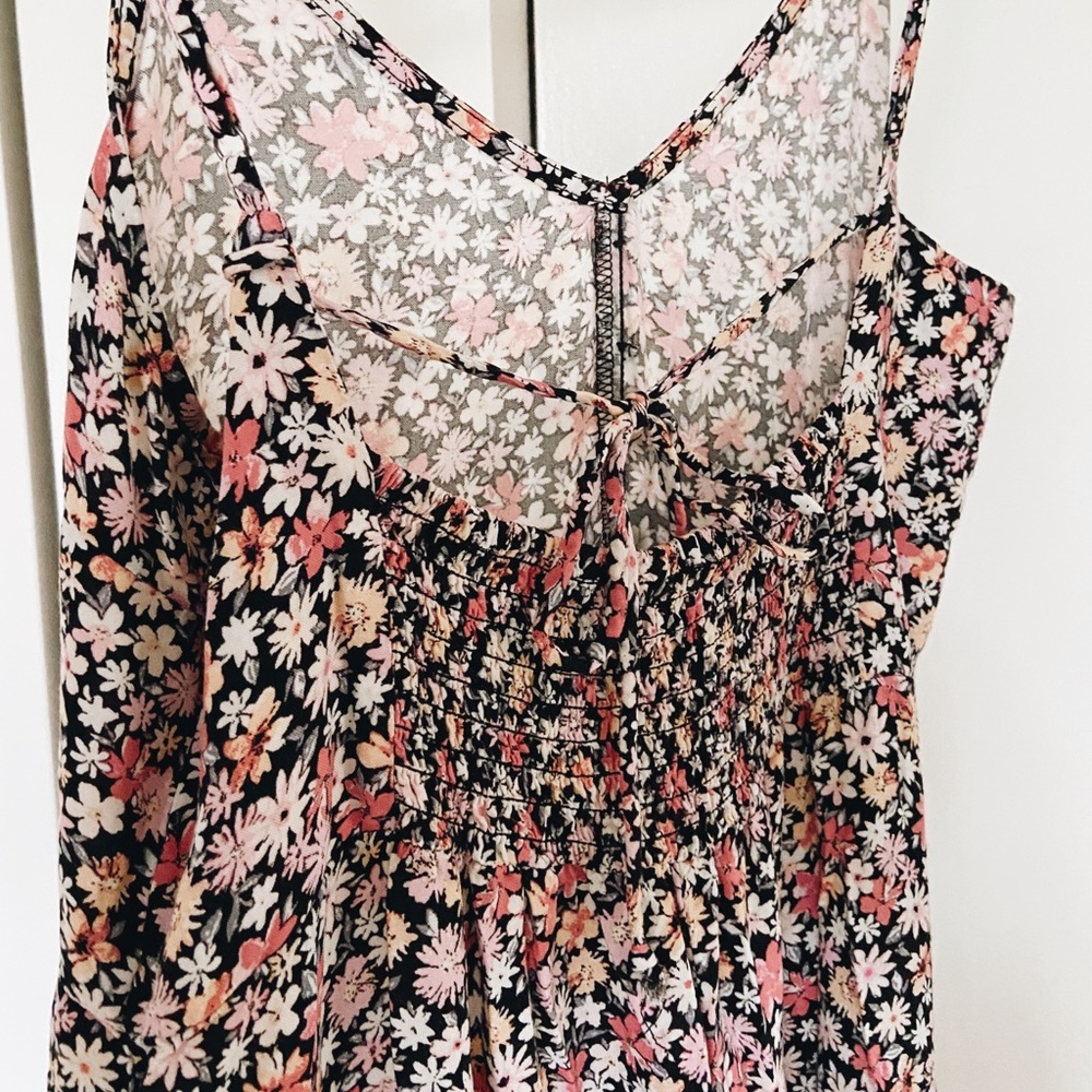 Floral Spaghetti strap midi sundress with semi open back